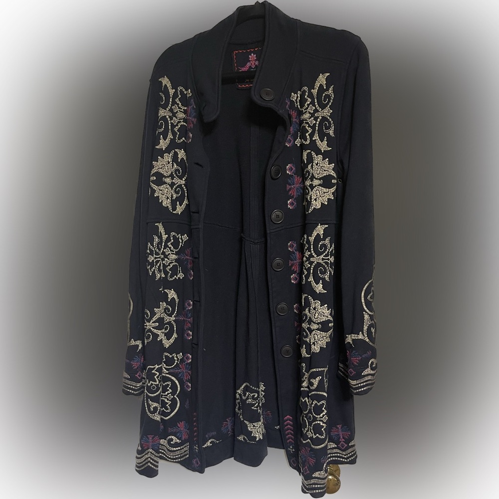Johnny was embroidered duster style  jacket